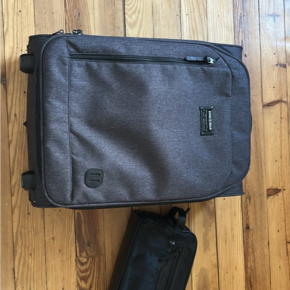 SwissGear Gray Carry-On Rolling Travel Bag with Front Pocket
